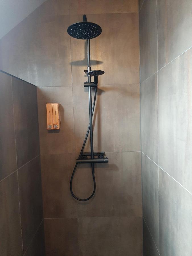 De Sarrieshut Apartment Houwerzijl Ngoại thất bức ảnh